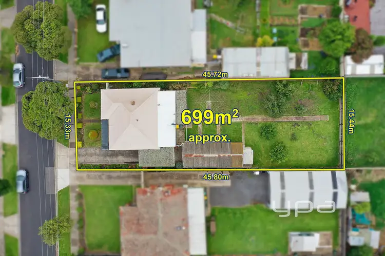 12 Oberon Avenue, St Albans VIC 3021