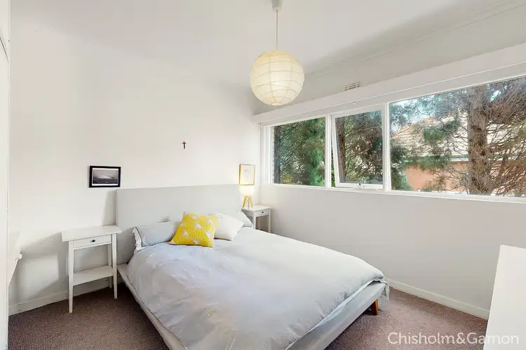 Fifth view of Homely apartment listing, 2/2 Bendigo Avenue, Elwood VIC 3184