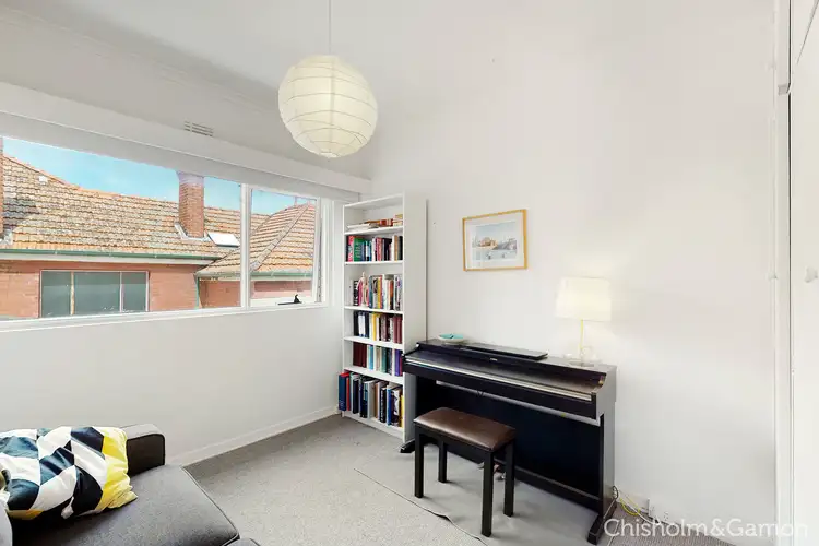 Sixth view of Homely apartment listing, 2/2 Bendigo Avenue, Elwood VIC 3184