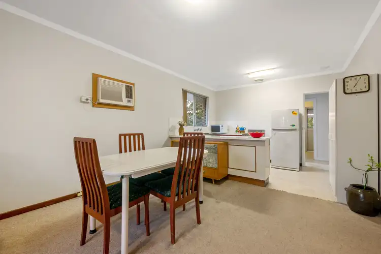 Seventh view of Homely semi-detached listing, 4A Glennon Way, Rossmoyne WA 6148