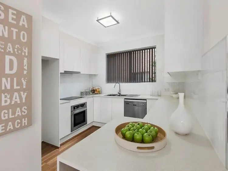 Fourth view of Homely unit listing, 1/13 Alice Street, Woonona NSW 2517