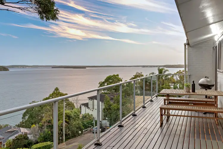 9 Goonda Promenade, Wangi Wangi NSW 2267