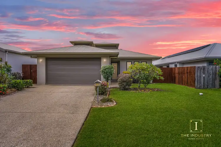 11 Yumbabulla Green, Smithfield QLD 4878
