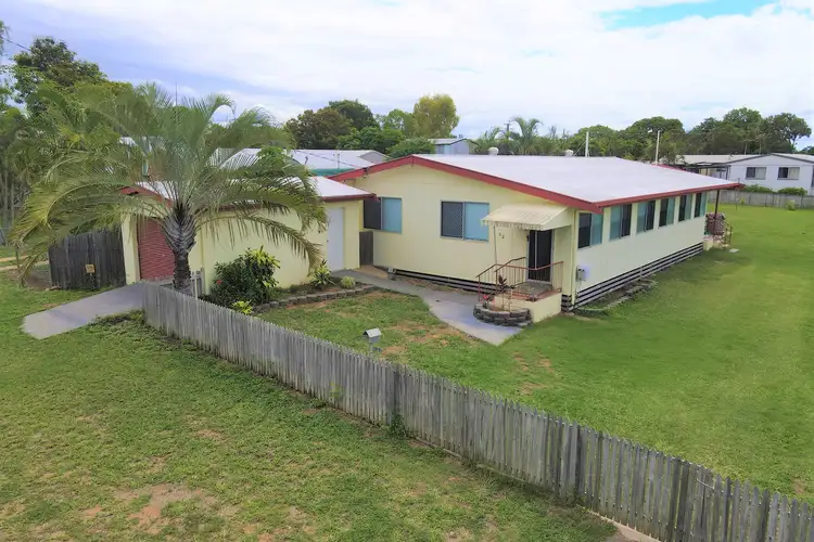 32 Oxford Street, Charters Towers City QLD 4820