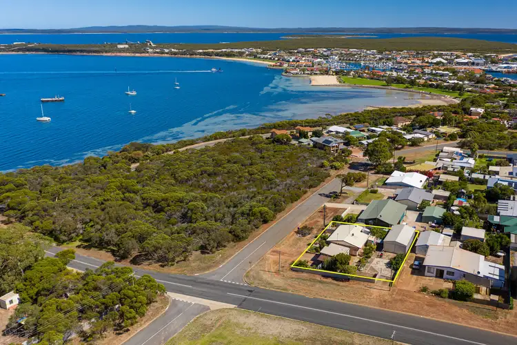 10 Hill Place, Port Lincoln SA 5606