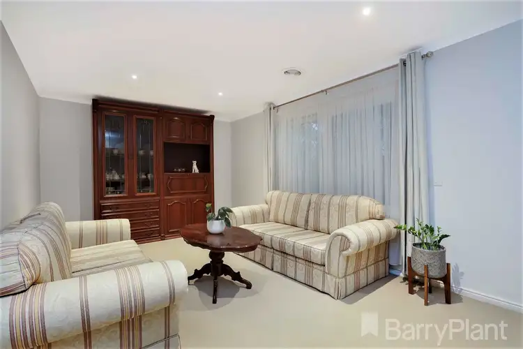 Fifth view of Homely house listing, 8 Wichill Close, Greenvale VIC 3059
