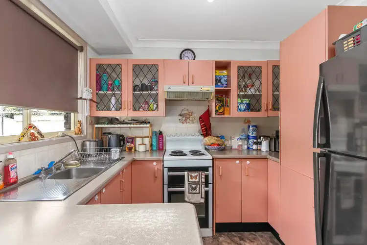 Third view of Homely house listing, 11 Baxter Place, Tamworth NSW 2340