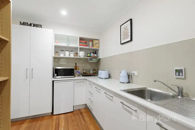 Fifth view of Homely house listing, 12 Acacia Court, Bundoora VIC 3083
