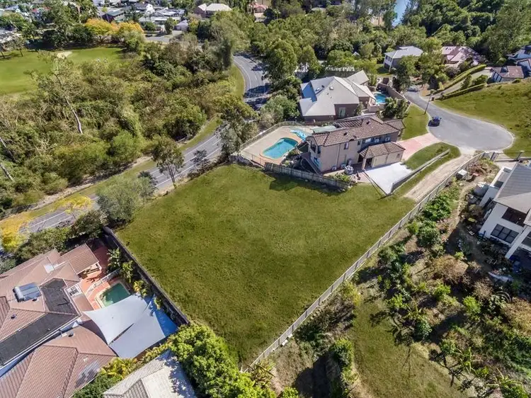 21 Summit Place, Mount Ommaney QLD 4074