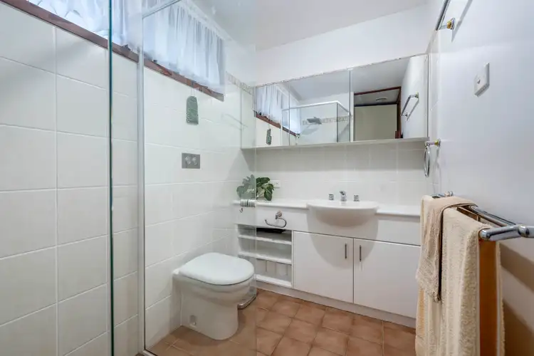 Sixth view of Homely house listing, 5 Molineaux Place, Farrer ACT 2607
