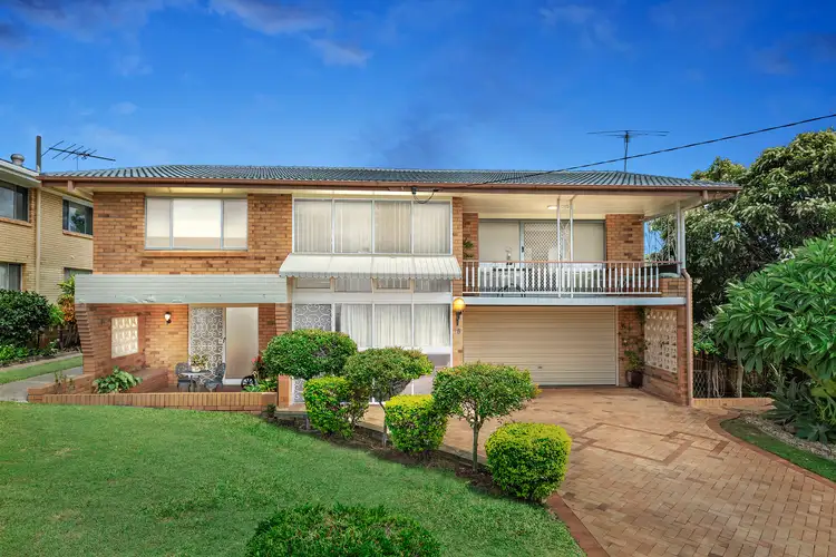 18 Mingera Street, Mansfield QLD 4122