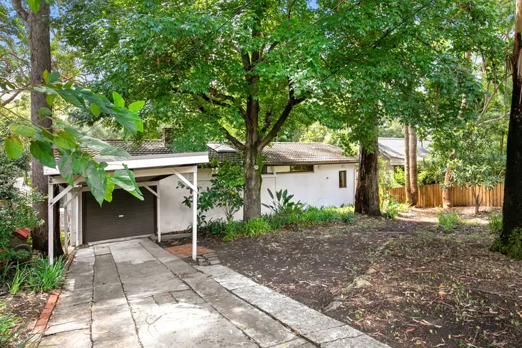 100 Lucinda Avenue, Wahroonga NSW 2076