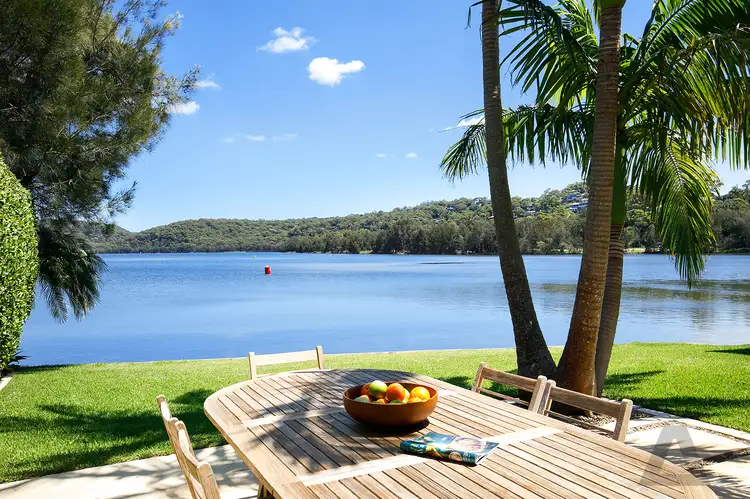 69 Wimbledon Avenue, North Narrabeen NSW 2101