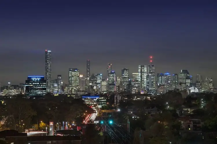 3A, 28 Swann Road, Taringa QLD 4068