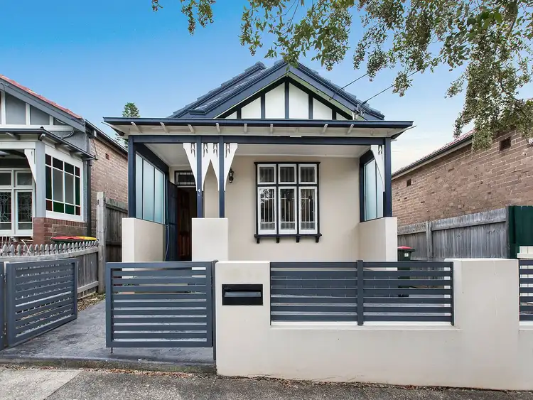 4 Arlington Street, Dulwich Hill NSW 2203