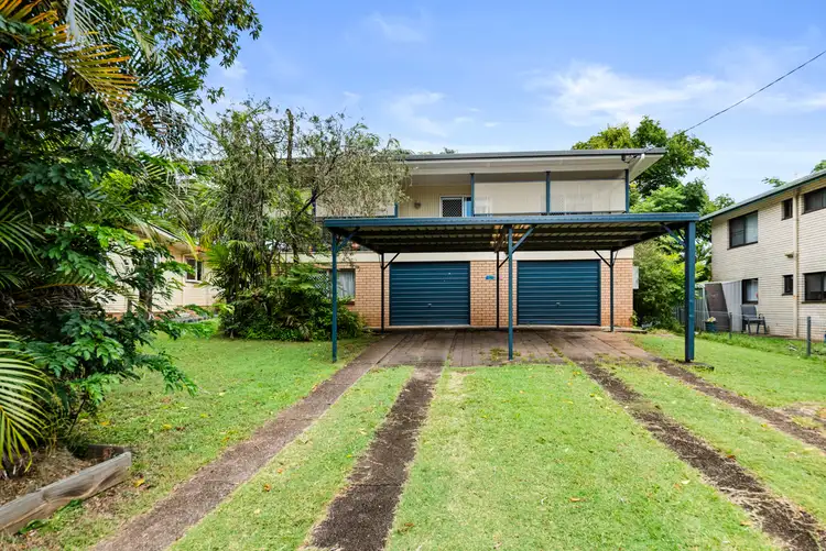 26 Hillcrest Avenue, Nambour QLD 4560
