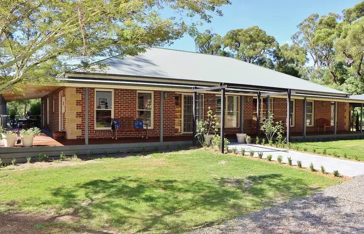 Main view of Homely house listing, 2-3 Parkhaven Court, Healesville VIC 3777
