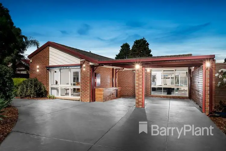 3 Tenterden Place, Mill Park VIC 3082