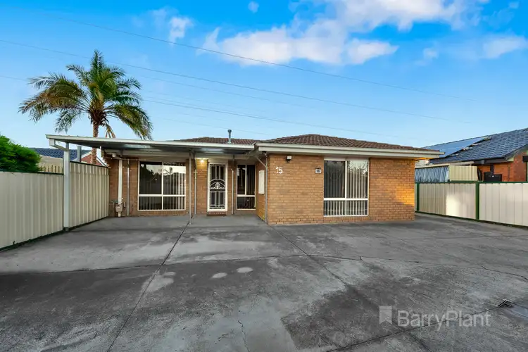 15 Magnolia Street, St Albans VIC 3021
