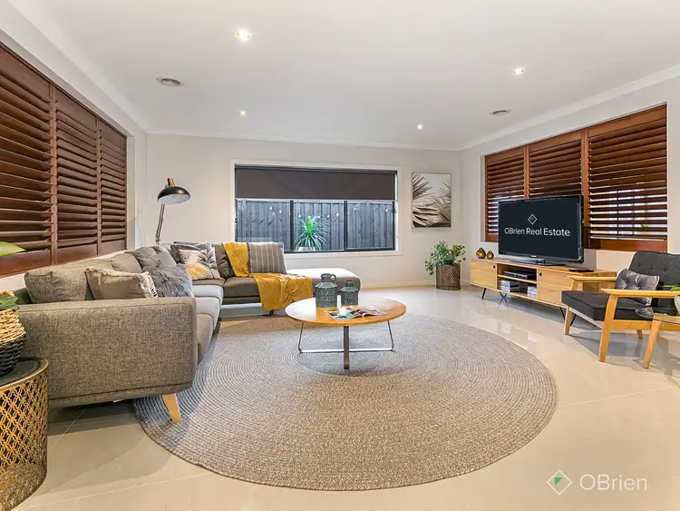 Second view of Homely house listing, 3 Tarcoola Way, Sandhurst VIC 3977