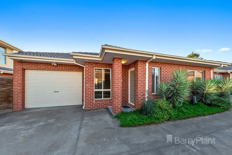 2/44 Norman Street, St Albans VIC 3021