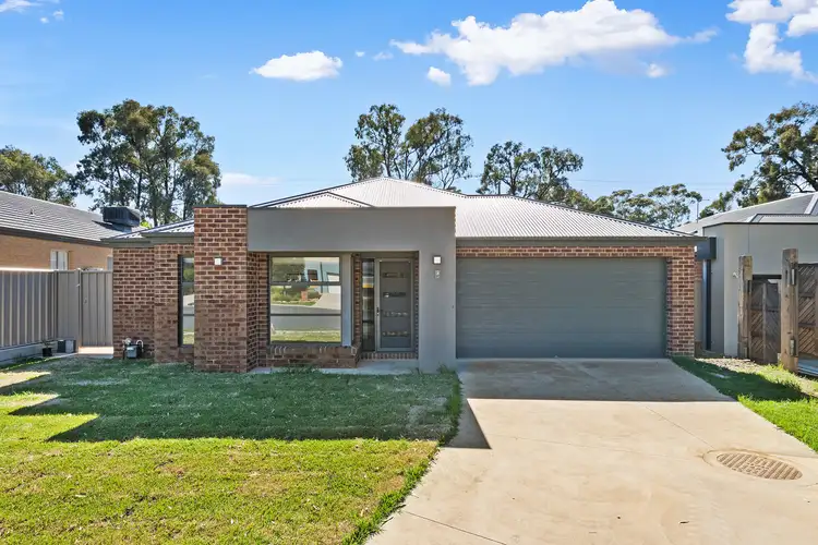 4 Quartz Place, Golden Square VIC 3555
