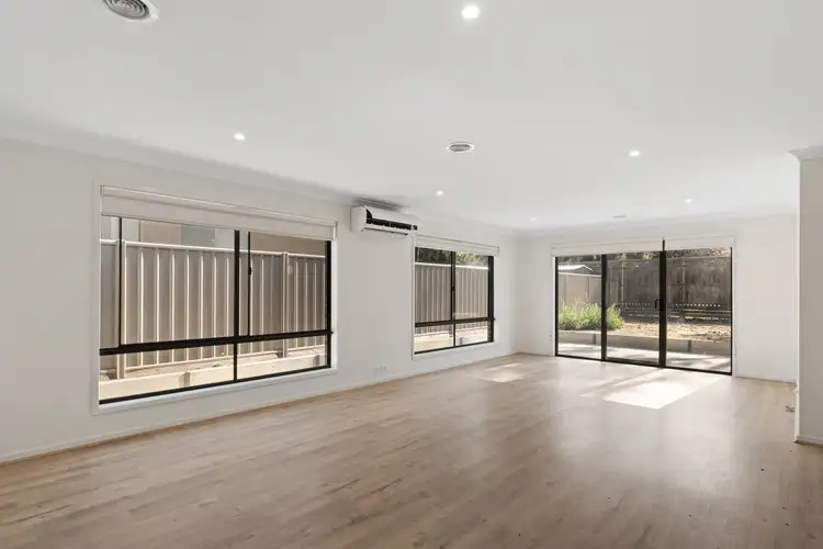 Fifth view of Homely house listing, 4 Quartz Place, Golden Square VIC 3555