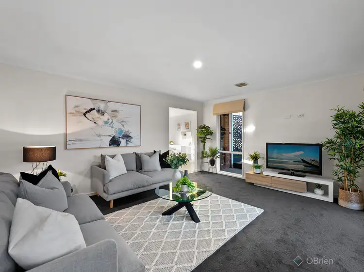 Second view of Homely house listing, 2 Lena Court, Berwick VIC 3806