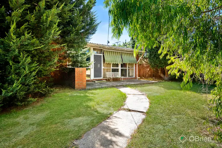 9 Fairway Street, Frankston VIC 3199