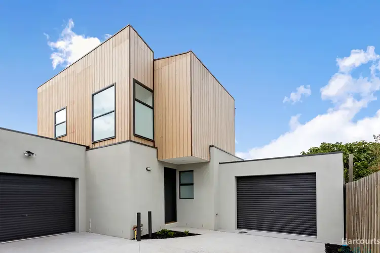 Main view of Homely unit listing, 3/8 Mount View Road, Thomastown VIC 3074