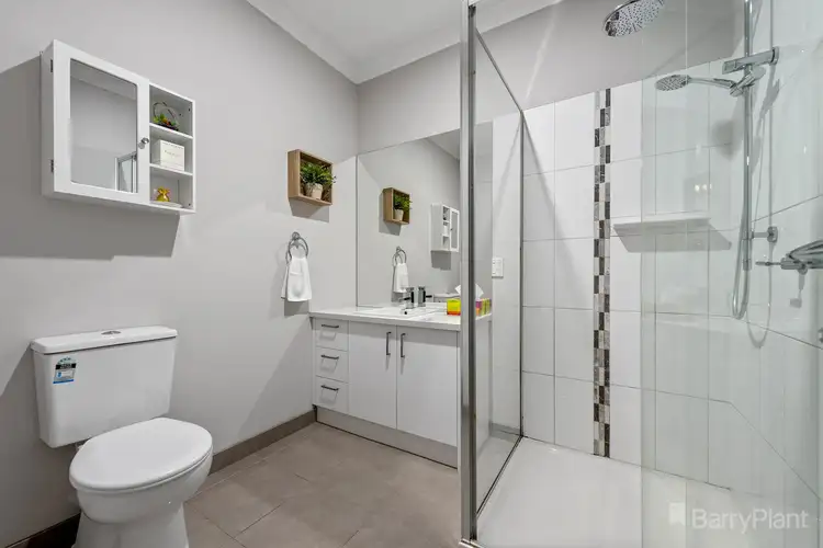 Fifth view of Homely house listing, 26 Villella Drive, Pakenham VIC 3810