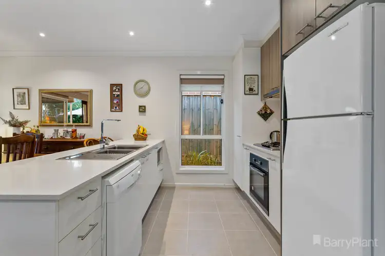 Fifth view of Homely house listing, 18/3 Manor View, Pakenham VIC 3810