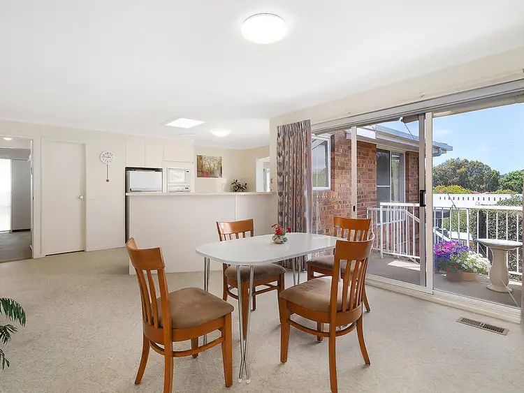 Fifth view of Homely house listing, 1 Jellindale Court, Highton VIC 3216