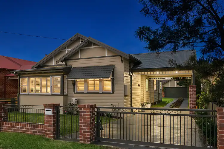 52 Stanley Street, Hamilton South NSW 2303