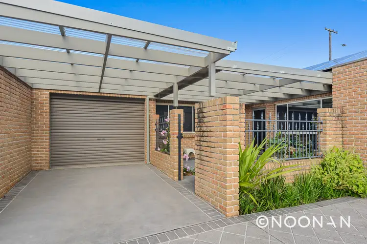 3/6 Waldo Crescent, Peakhurst NSW 2210