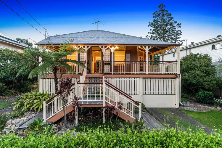 55 Curtis Street, Manly QLD 4179
