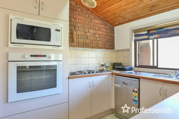 Seventh view of Homely house listing, 8 Teal Drive, Mildura VIC 3500