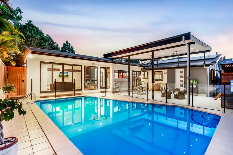 11 Monaco Street, Holland Park West QLD 4121