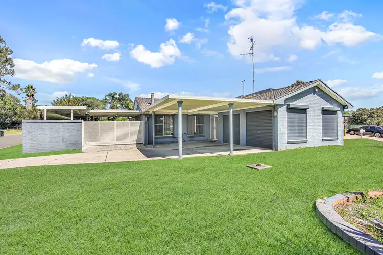 1 Columbus Avenue, St Clair NSW 2759