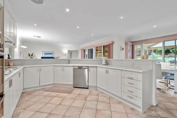 Sixth view of Homely house listing, 1 Nevada Court, Berwick VIC 3806