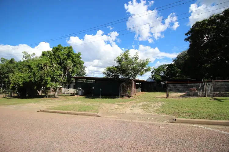 Second view of Homely house listing, 2 Deighton Street, Richmond Hill QLD 4820