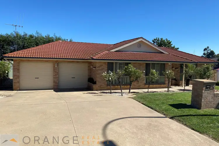 28 McCarron Place, Orange NSW 2800