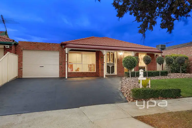 2 Tulip Court, Hillside VIC 3037