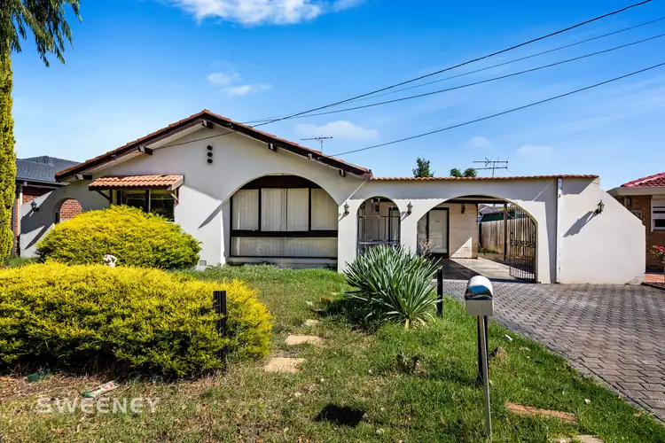 3 Meadowbank Court, Kings Park VIC 3021