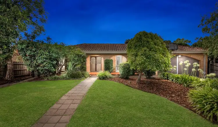 17 Torwood Avenue, Glen Waverley VIC 3150