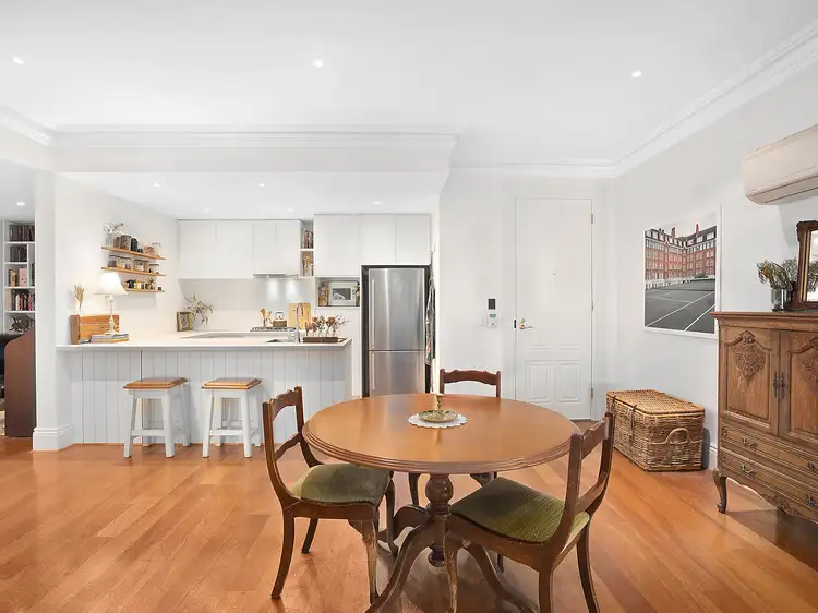 Second view of Homely apartment listing, 6/1a Hartpury Avenue, Elwood VIC 3184