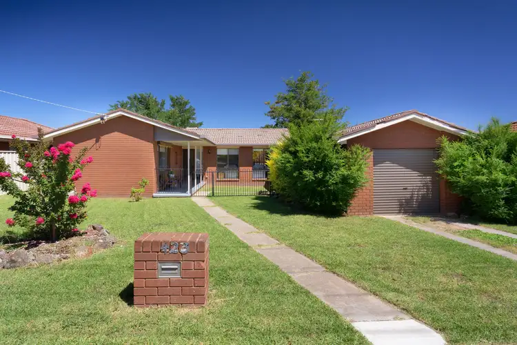Main view of Homely house listing, 423 Lawrence Street, Wodonga VIC 3690