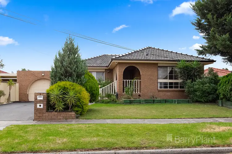 5 Witchwood Close, Albanvale VIC 3021