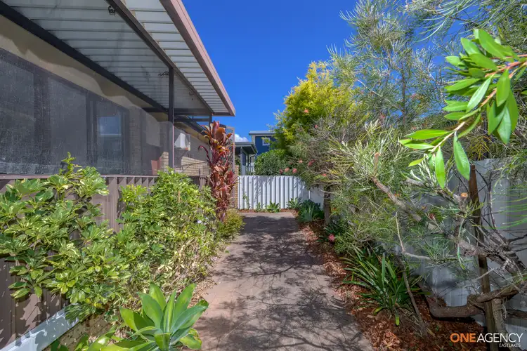Sixth view of Homely villa listing, 4/88 Marks Point Road, Marks Point NSW 2280