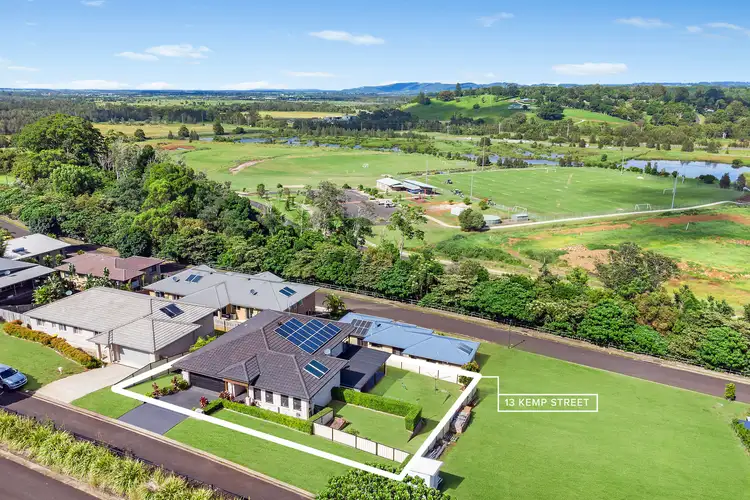 13 Kemp Street, Cumbalum NSW 2478